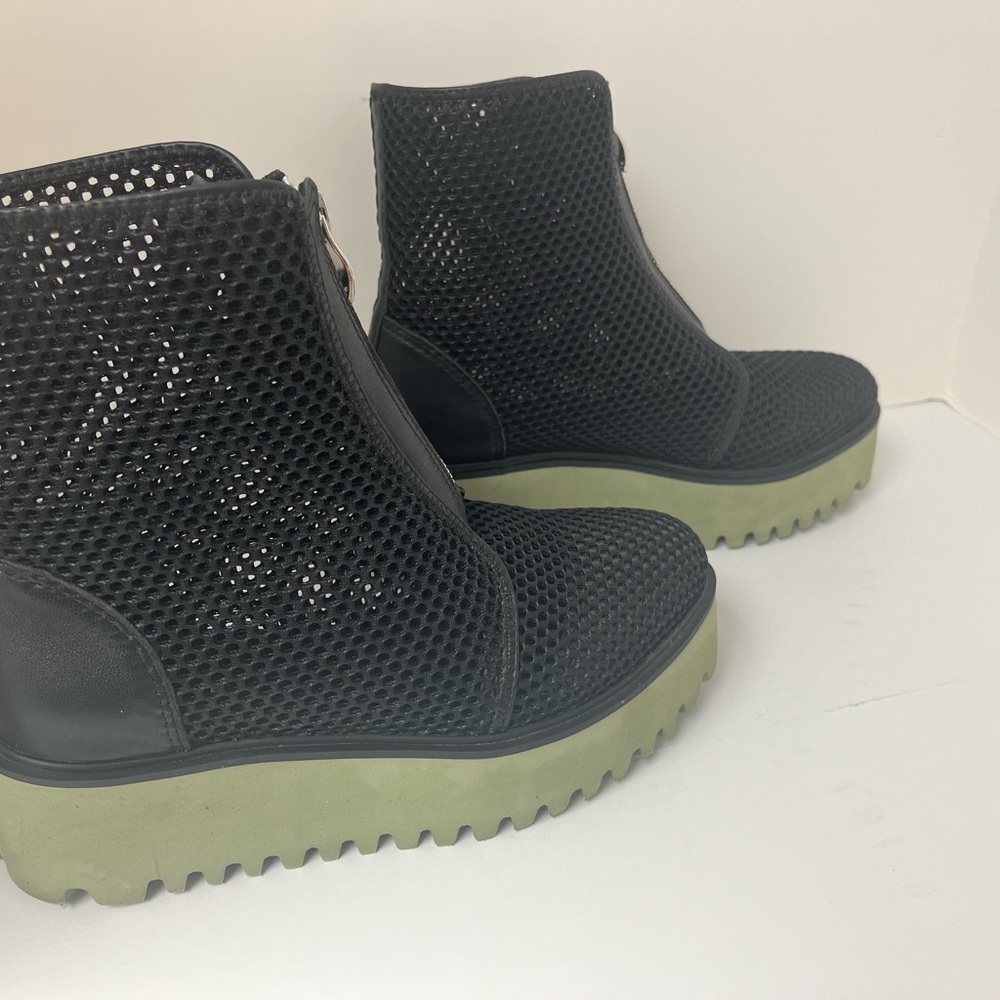 “All Black” Brand Mesh Zip-Front Half Boots, Blk w Sage Green Wedge, size 8.5